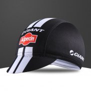 2015 Giant Cappello Ciclismo Nero e Bianco.Jpg